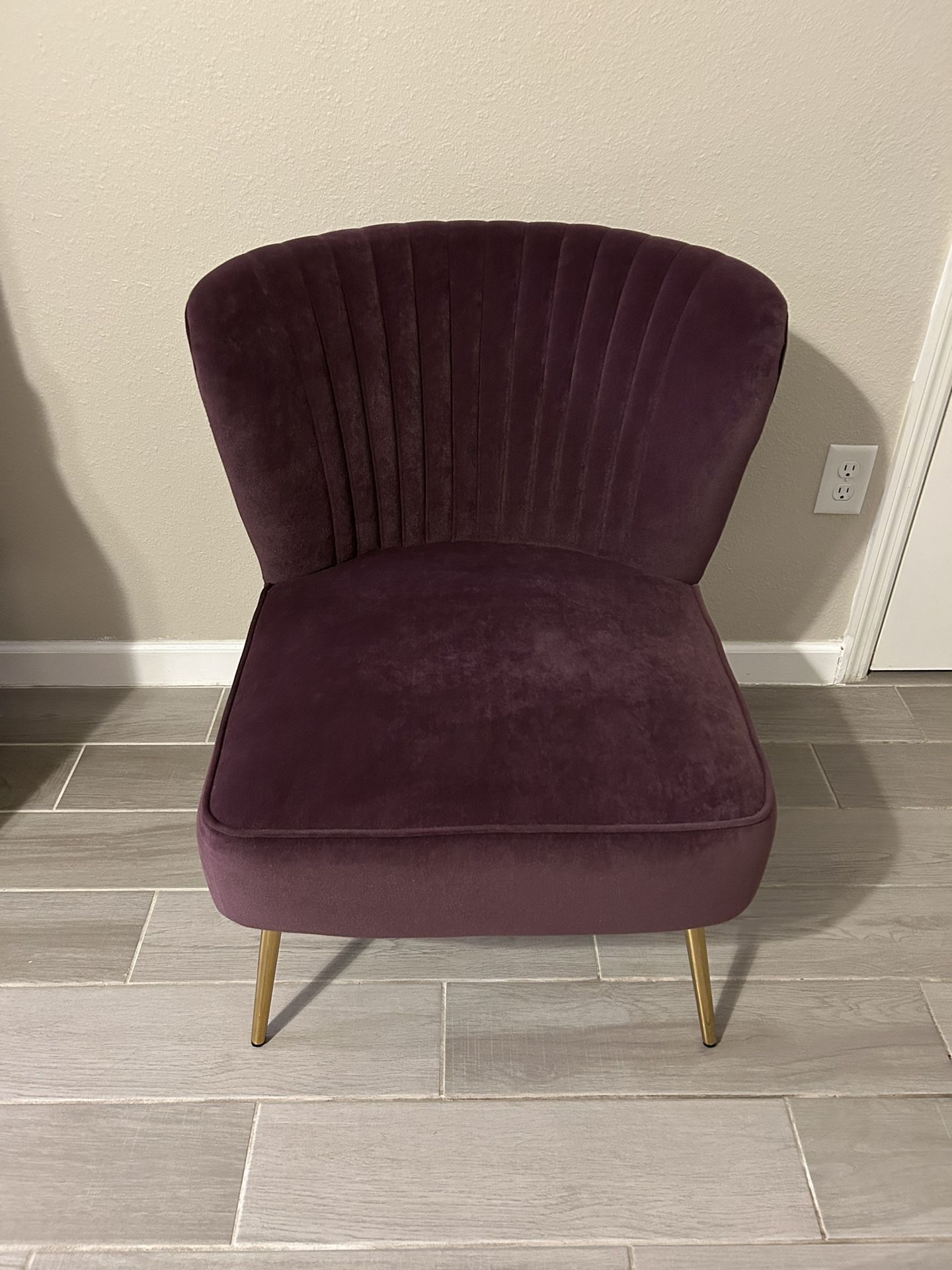Velvet Accent Chair