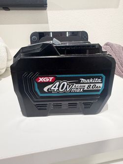 Makita 40v 8ah
