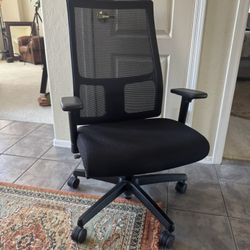 Hon Ignition black mid-back task chair (read description