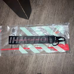 Off White Keychain 