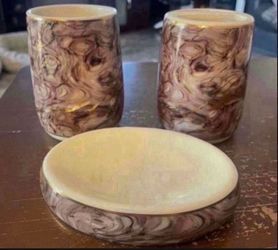 3-Piece Ceramic Bathroom Accessory set- NEW