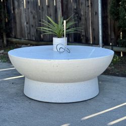 Crate & Barrel Organic Modern Outdoor Patio  or Indoor Concrete Coffee Table