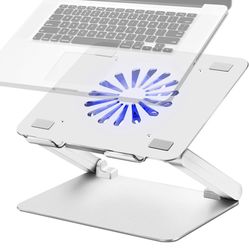 Laptop Cooling Pad with Low-Noise Fan and 3.0 USB Hubs