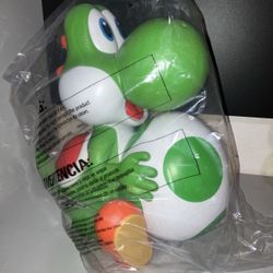 Mario Galaxy Yoshi Popcorn Bucket
