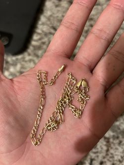 14k Gold Figaro Chain Necklace