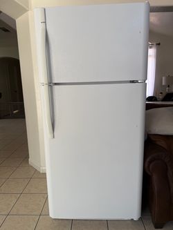 Kenmore White Fridge
