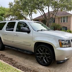 2011 Chevrolet Suburban