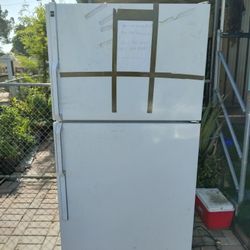 Hay I Am Asking $50.00 For The Freezer Okay 