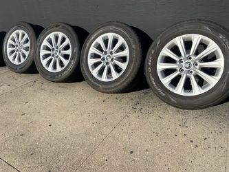 Set 18” Factory Toyota RAV4, Highlander, Tacoma, w235/60/18, Hankook, 50% tread, sell all 4 $895.00 cash