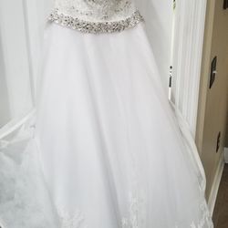The White Closet Bridal Wedding Company Designer Wedding Dress 