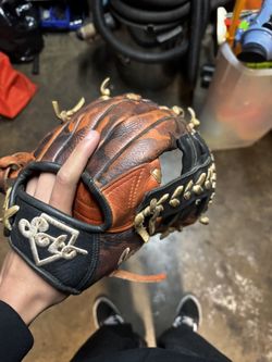 Soto Glove Only Used For One Season Don’t Use It Anymore