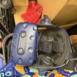 HTC Vive Pro VR Headset – Complete Wireless Setup (Like New)