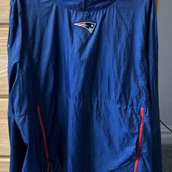 Nike On Field New England Patriots NFL Windbreaker Lightweight Jacket Men’s XXL