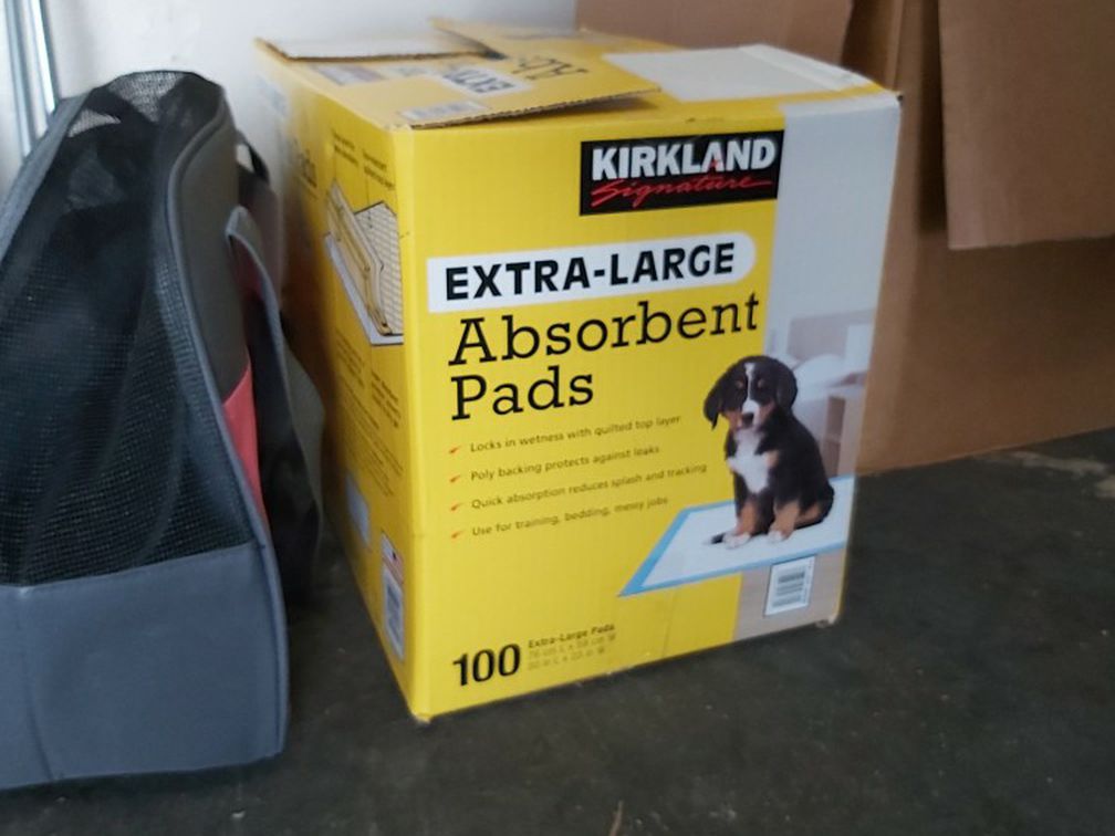 Puppy Absorbent Pads And Carrier