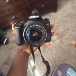 Canon Rebel T6 DSLR Camera 