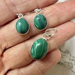 Silver And Malachite Earrings And Pendant Set 