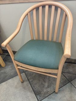 Chairs - Lot of 8 (SEE DESCRIPTION), Price is for ALL