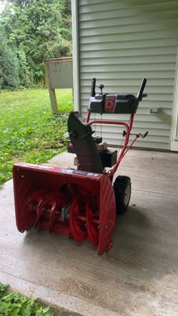 Troy-bilt snowblower