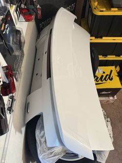 99-04 Mustang Gt Trunk Lid W/Spoiler