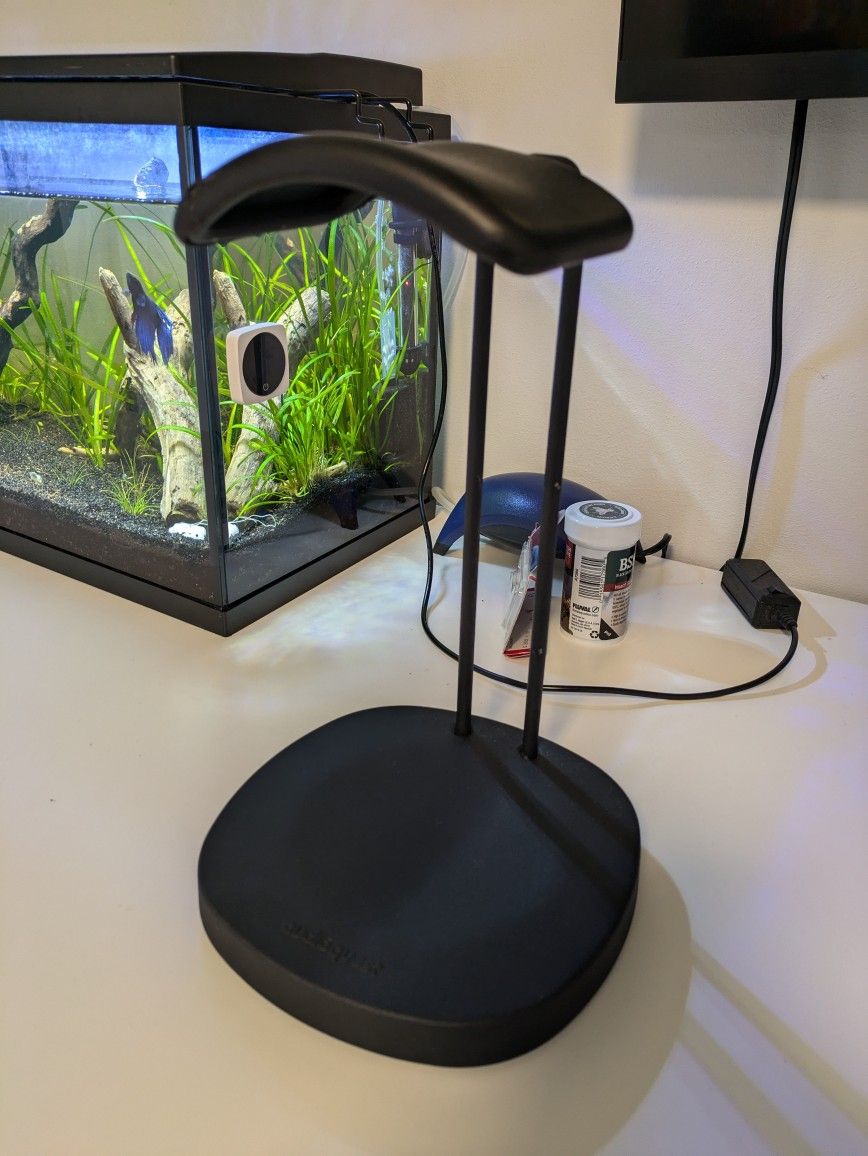 Audioquest Headphone Stand