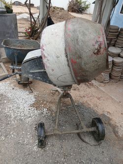 Cement mixer
