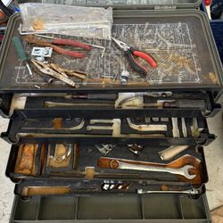 Military Mechanics Pelican Tool Box With Some Tools READ!