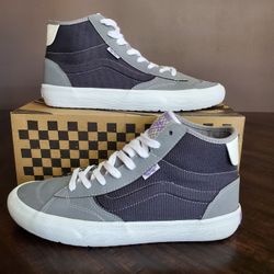 Vans The Lizzie Synthetic/Frost Gray Women Size 9, Men Size 7.5