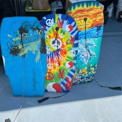 3 Boogie Boards