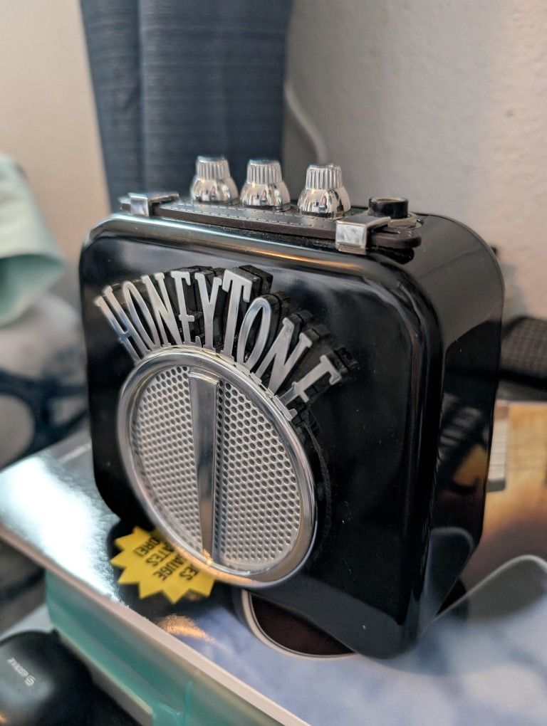 Honey Tone Micro Battery Powered Amplifier