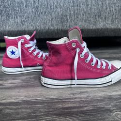 Converse Chuck Taylor All Star Core High Top Sneakers Women’s SZ 8.5 Red-White