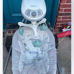Baby seat swing