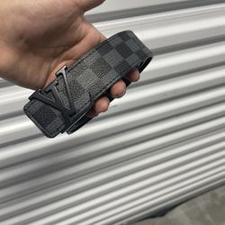 Louis Vuitton Designer Belt 