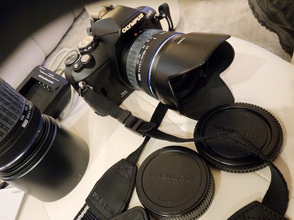 Olympus 410 Camera Like New 