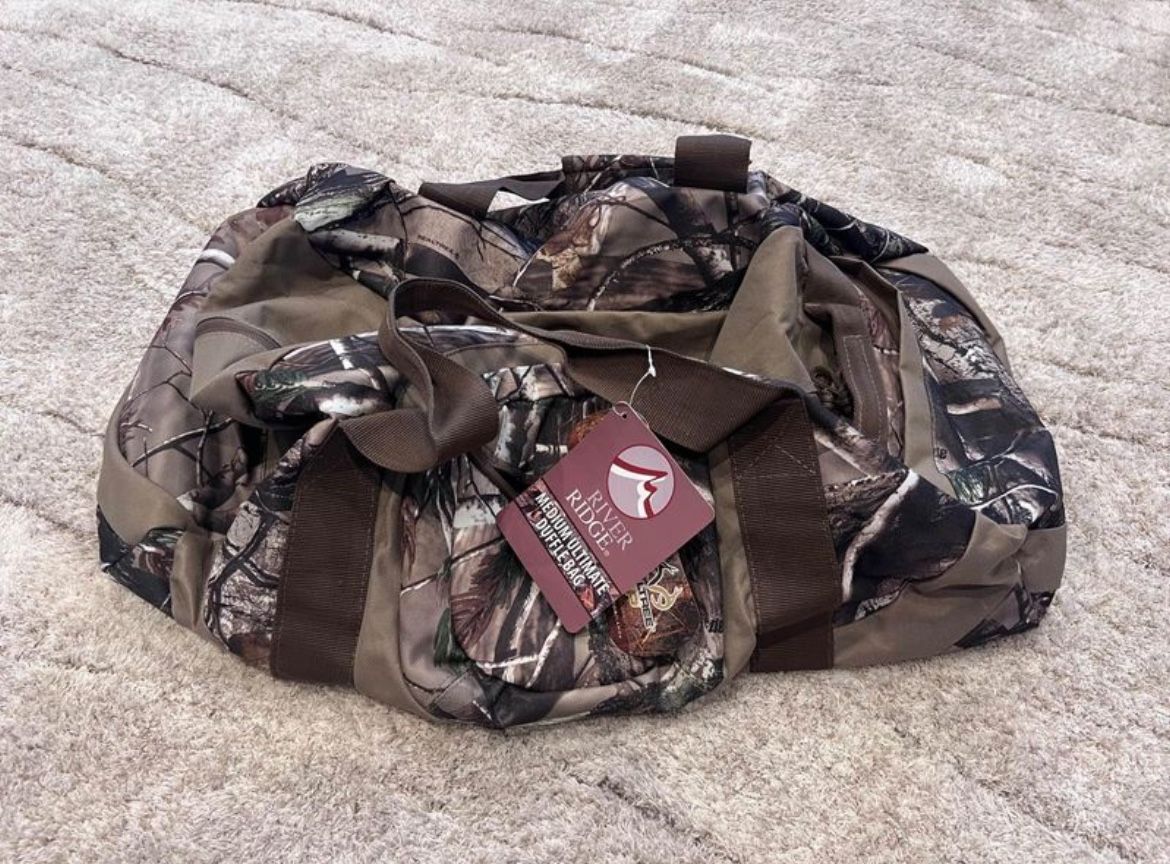 Camo medium ultimate duffle bag brand New