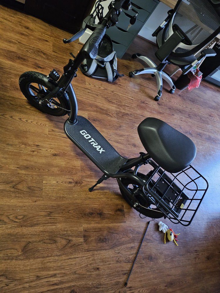Gotrax  Electric Scooter 