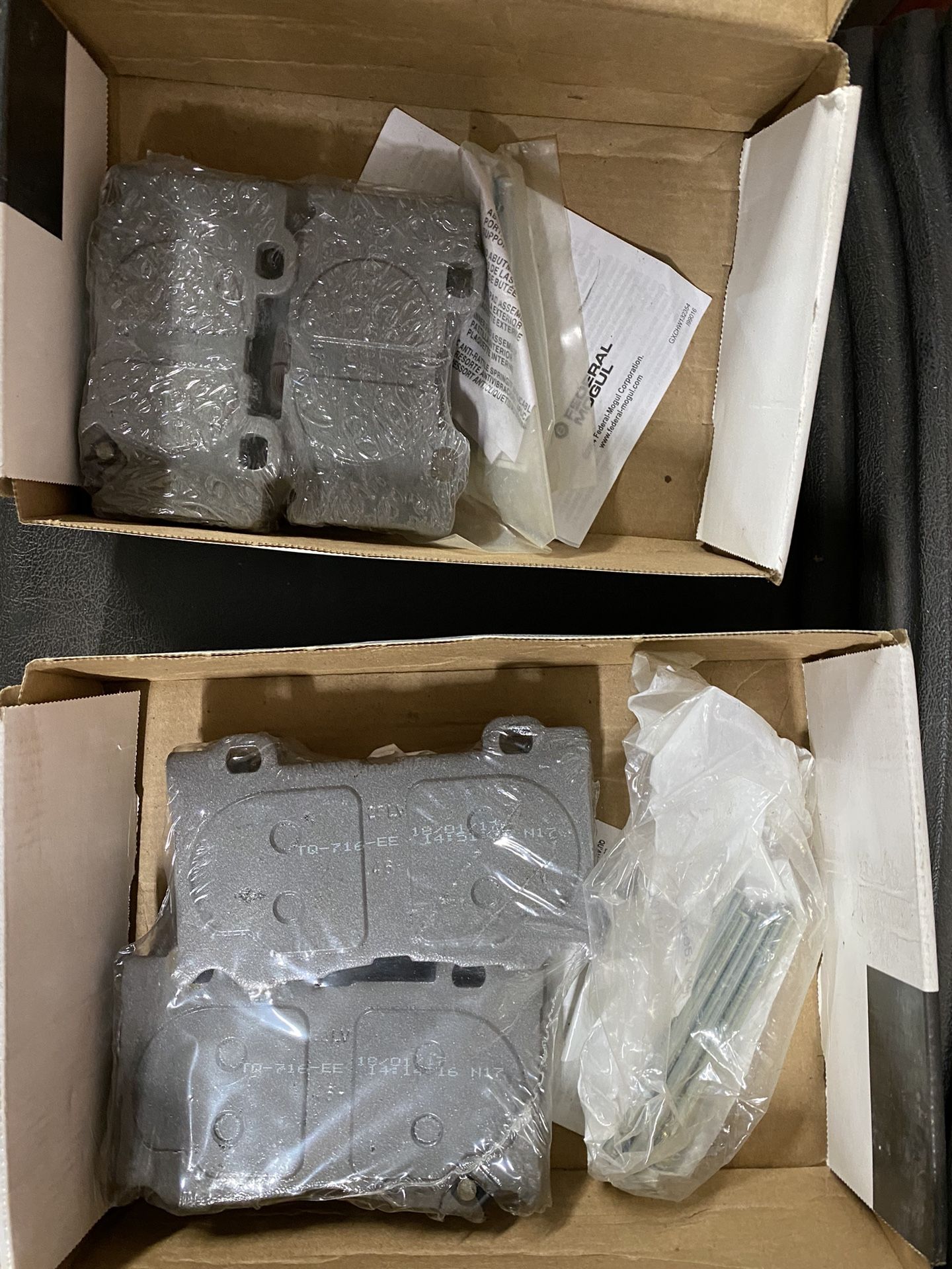 09-16 fx50/qx70 rear rotorsx4 & front+rear pads. (Fits Akebono sport brakes only!)