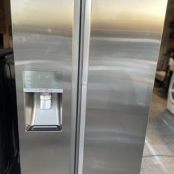 Samsung Counterdeph Side By Side Refrigerator 