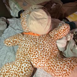 Giant Stuffed Animal Giraffe 