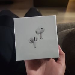 Airpod Pros 2 With Safemag Charging Case And Active Noise Cancelation 