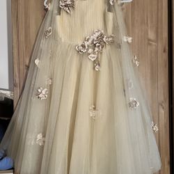 Girls Dress Size 8/10