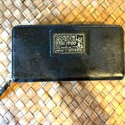 Coach Black Textured Leather Gold Poppy Wallet Wristlet Zip Around Accordion Wallet