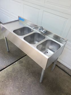 48" STAINLESS STEEL 3 COMPARTMENT SINK with FAUCET