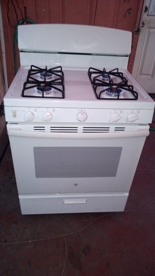 Stove / Estufa General Electric De Gas ( Free Delivery π