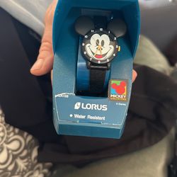 LORUS Mickey Mouse Watch With Case