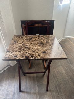 Tv tray tables