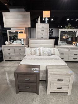 4PC Queen Bedroom Set