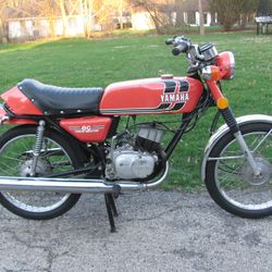 1975 Yamaha RD60, 60cc two-stroke, runs & rides great, gas tank leaks.