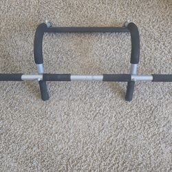 Pull-Up Bar