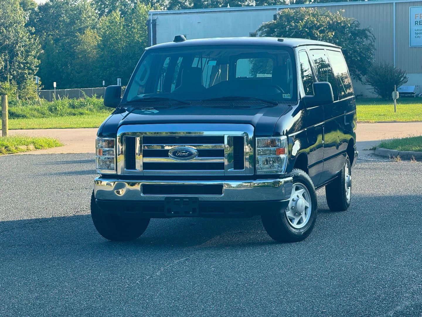 2014 Ford E-350
