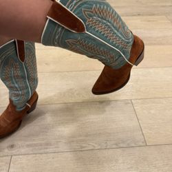 Ariat Cowgirl Boot Women Size 6 